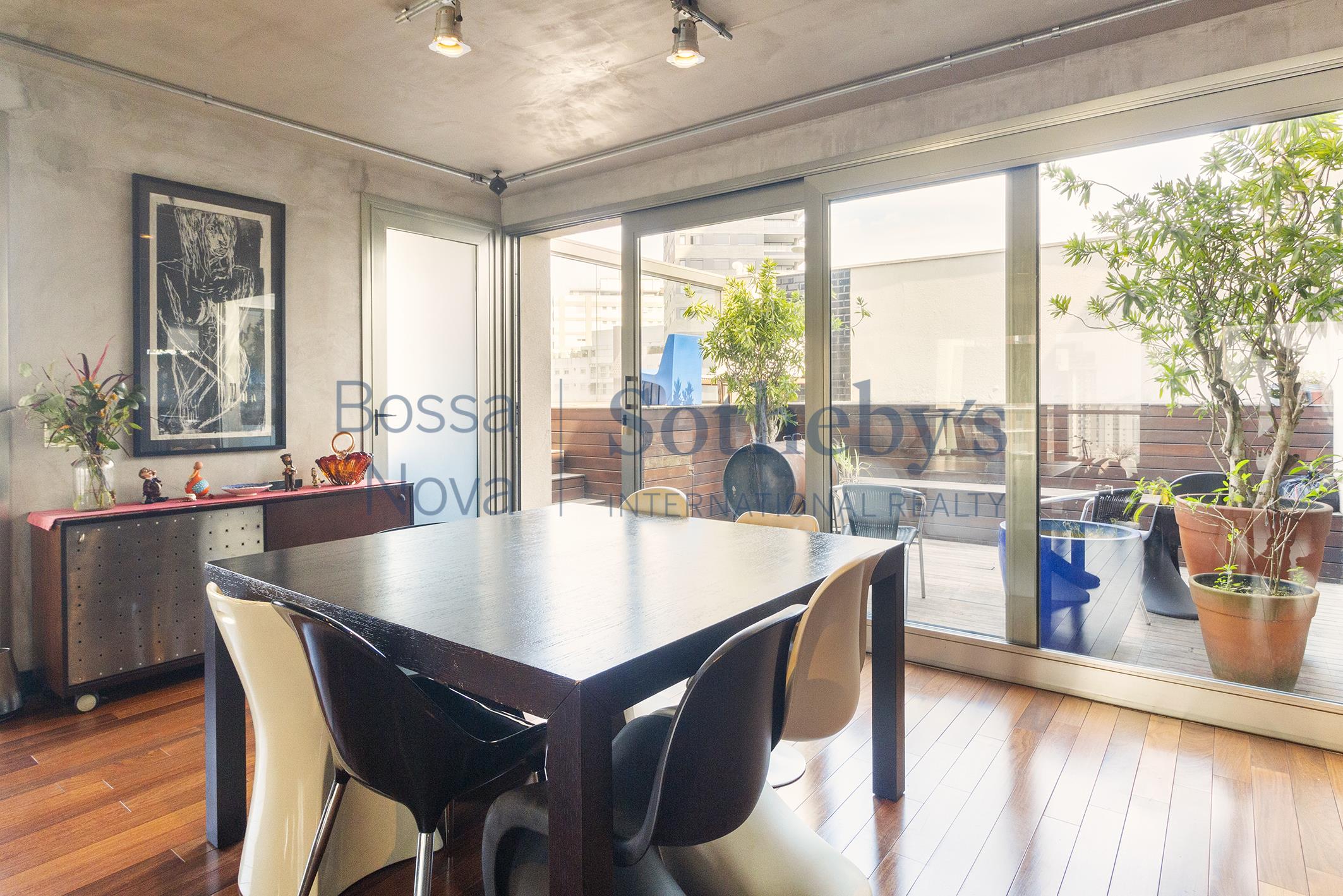 Cobertura Duplex para venda em Vila Madalena