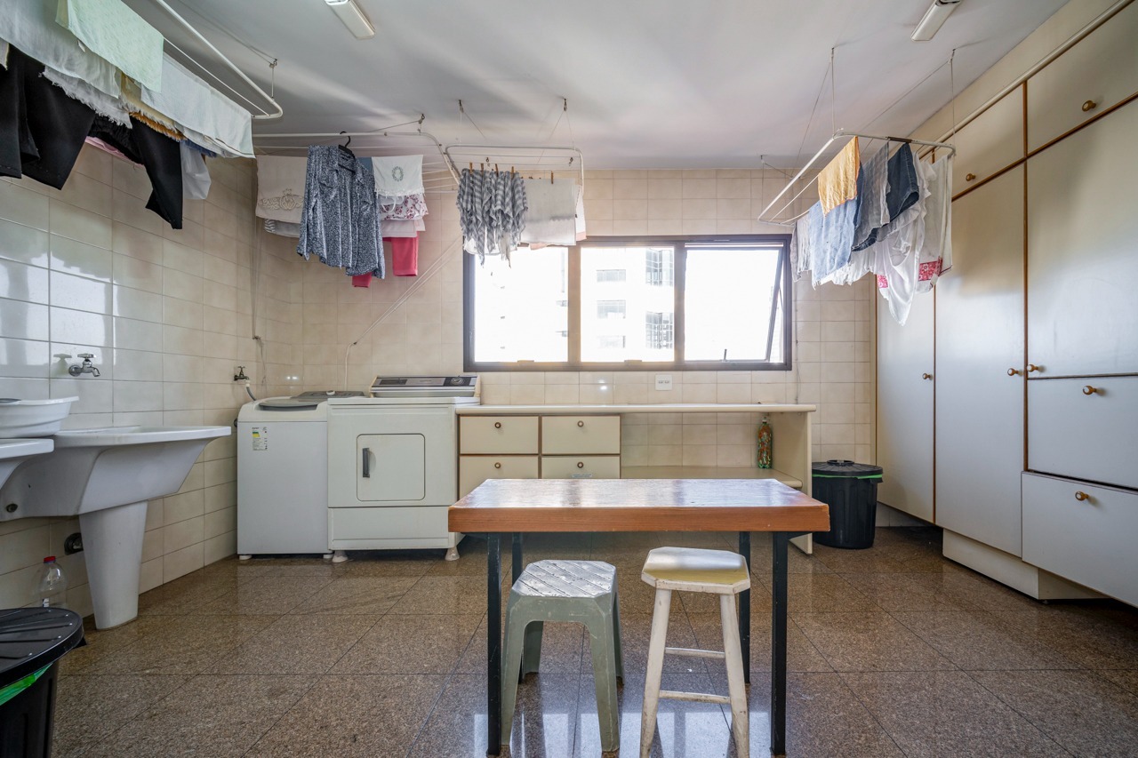 Apartamento para venda em Real Parque