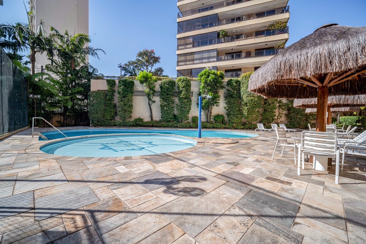 Apartamento para venda em Real Parque