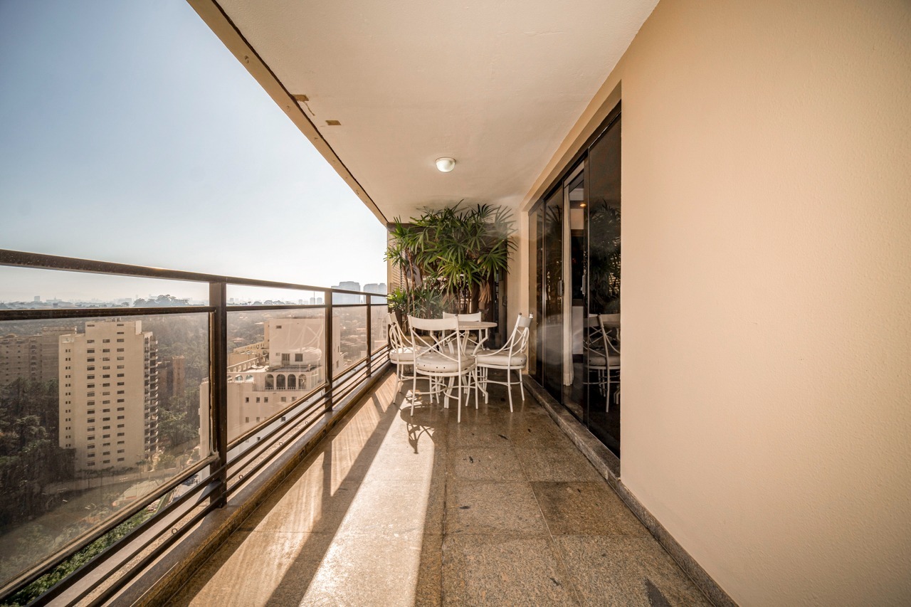 Apartamento para venda em Real Parque