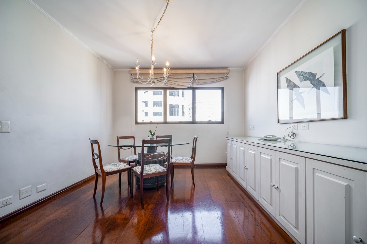 Apartamento para venda em Real Parque