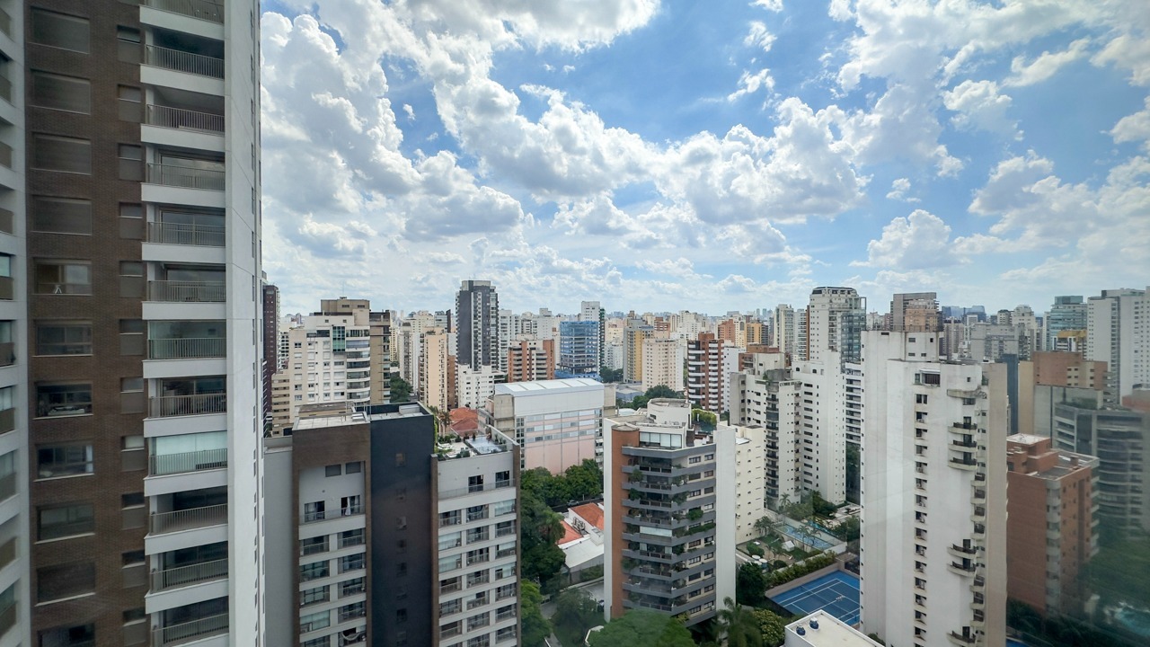 Cobertura para venda em Moema