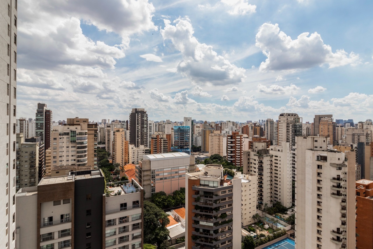 Cobertura para venda em Moema