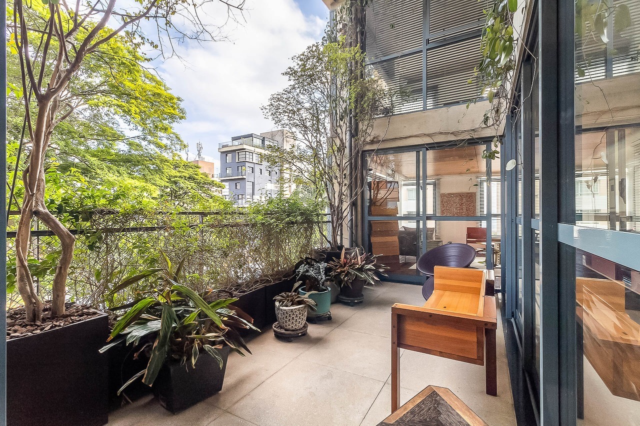 Apartamento Duplex para venda em Vila Madalena
