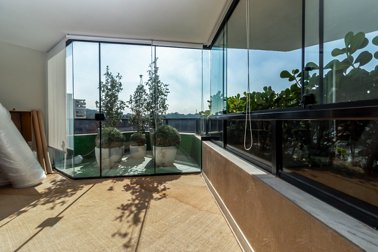 Apartamento para venda em Real Parque