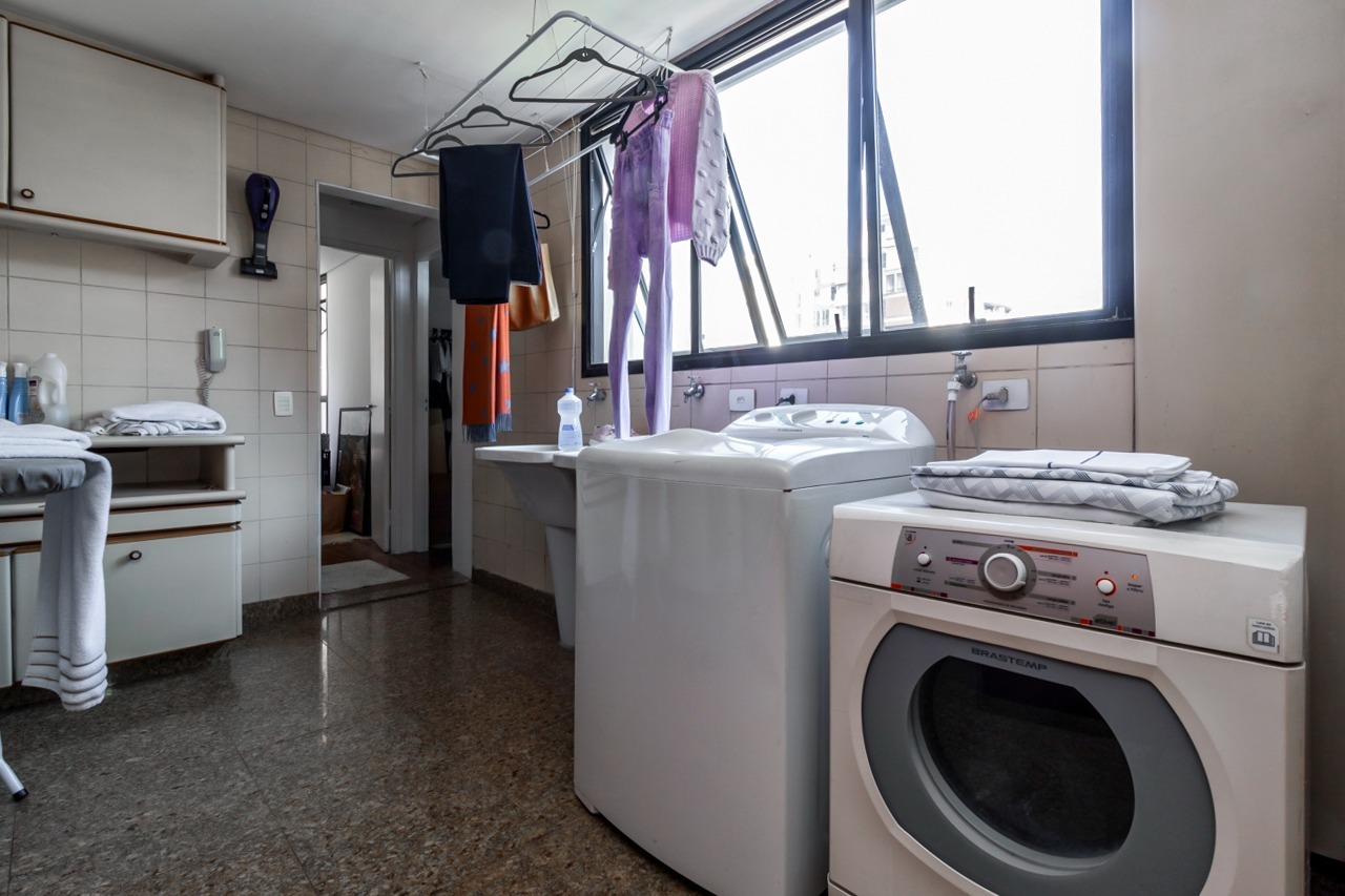 Apartamento para venda em Real Parque