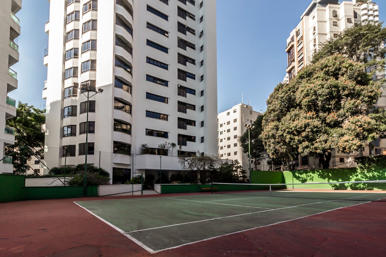 Apartamento para venda em Real Parque