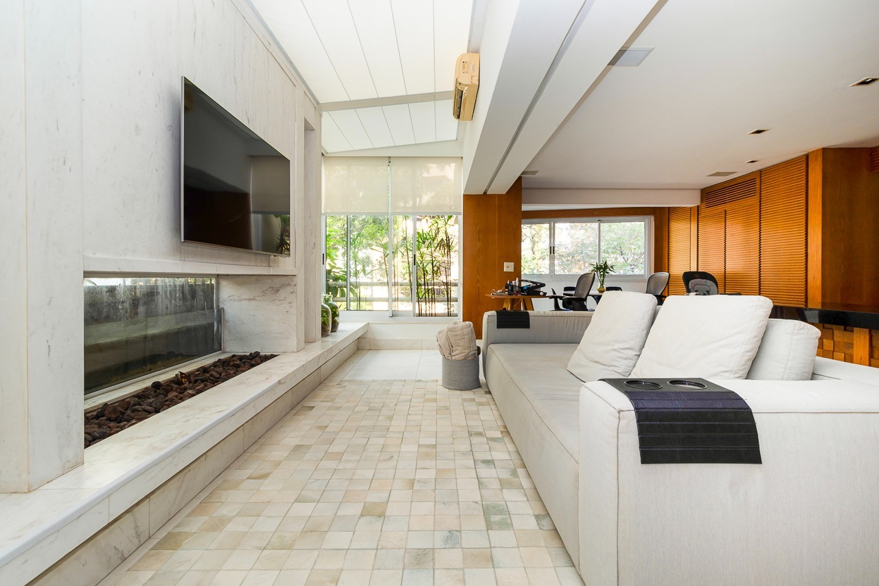 Apartamento duplex no Jardins