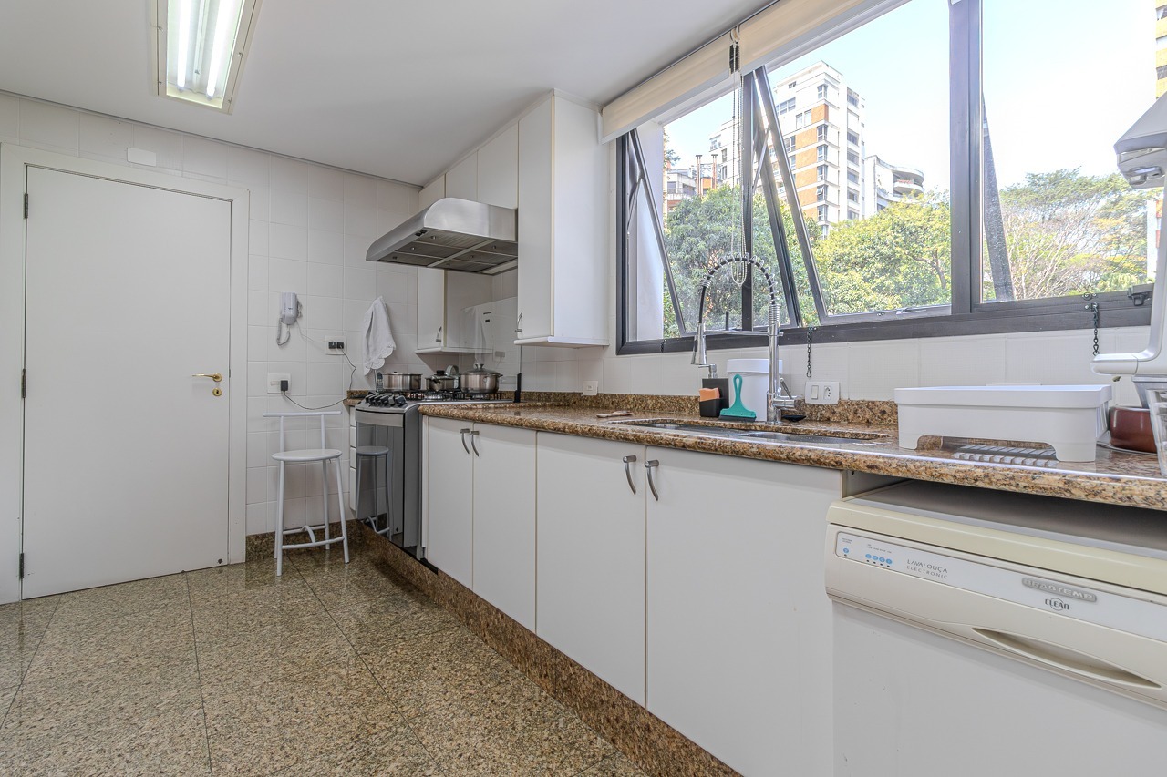 Apartamento para venda em Real Parque