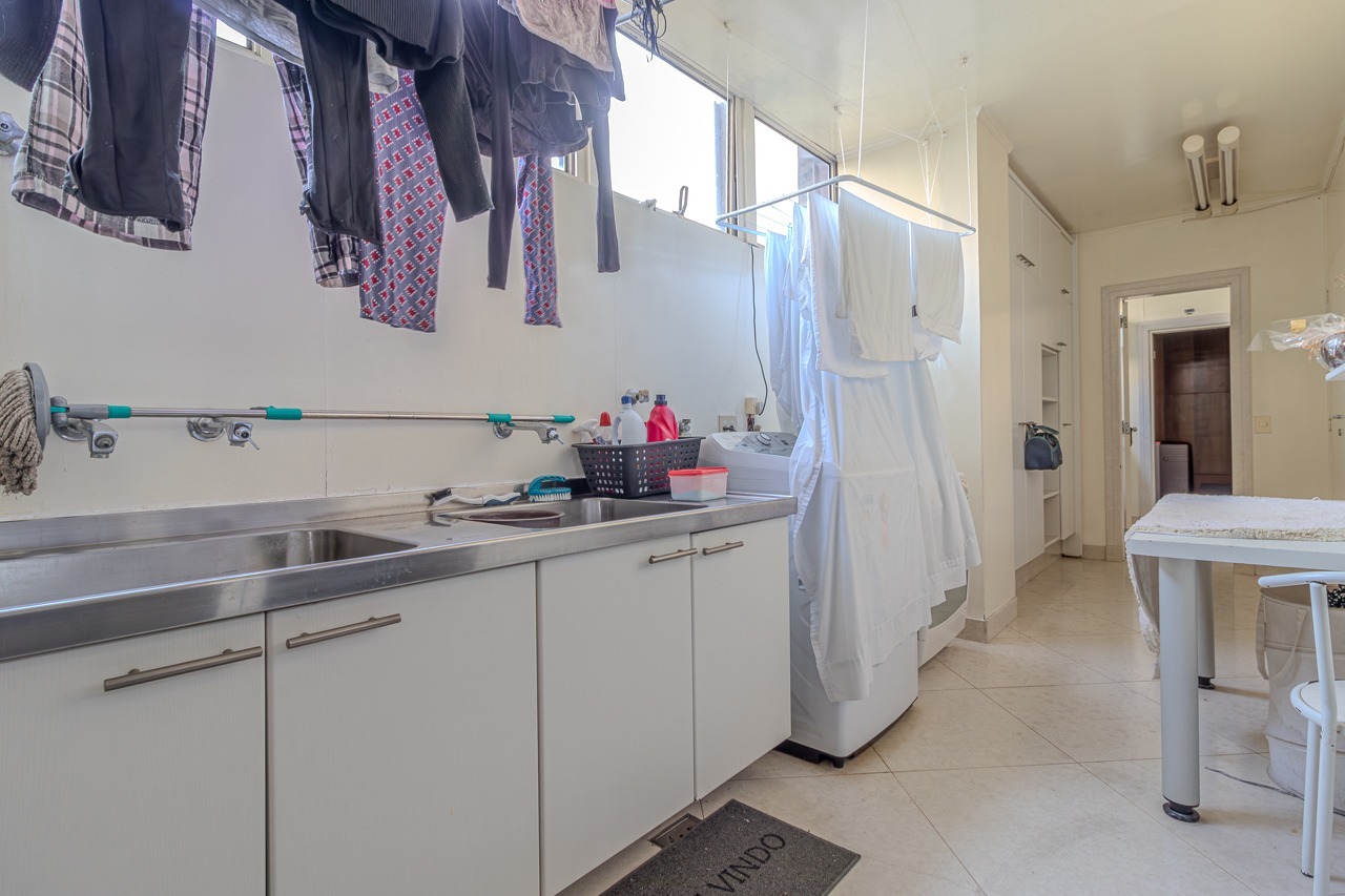 Apartamento para venda em Real Parque