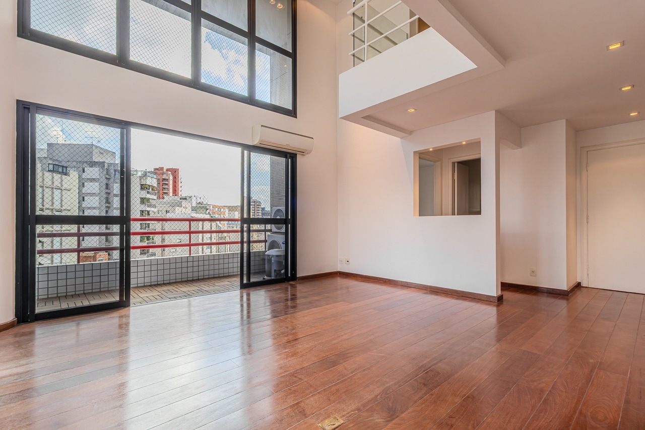 Apartamento Duplex para venda em Itaim Bibi