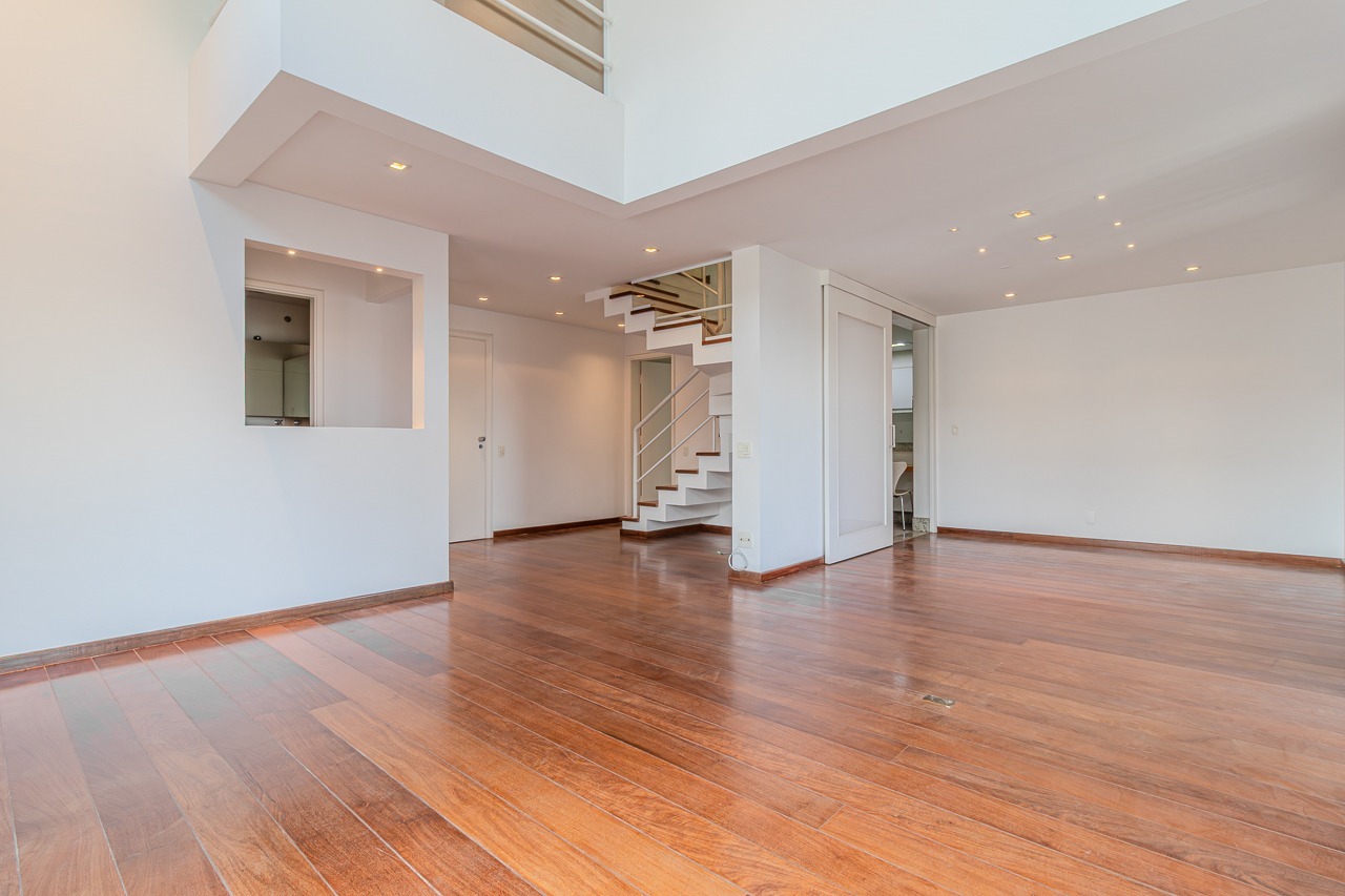 Apartamento Duplex para venda em Itaim Bibi