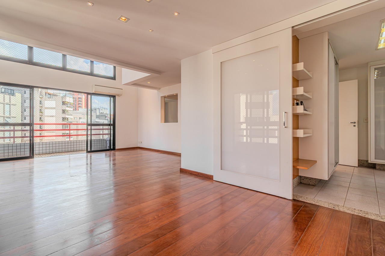 Apartamento Duplex para venda em Itaim Bibi
