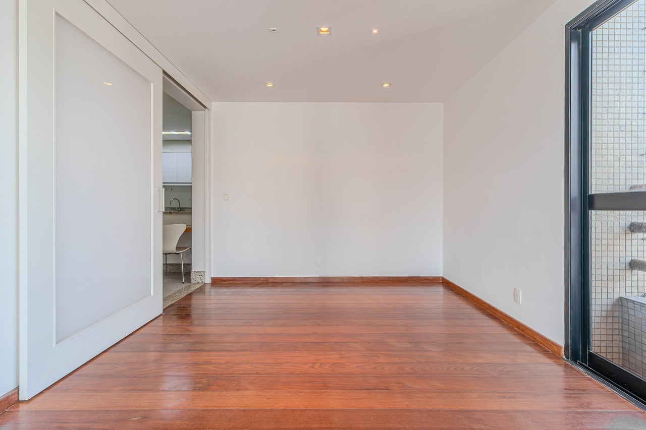 Apartamento Duplex para venda em Itaim Bibi