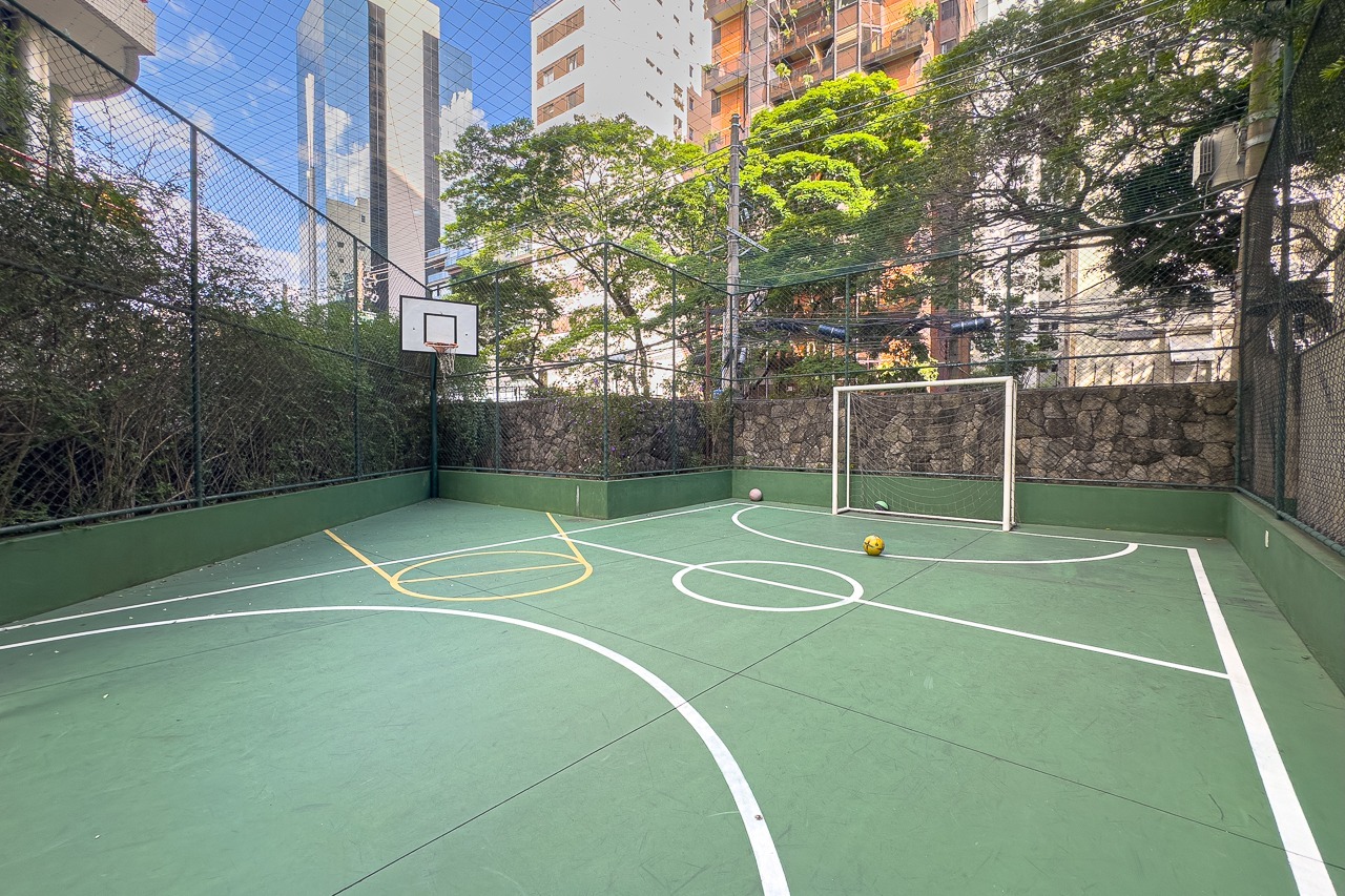 Apartamento Duplex para venda em Itaim Bibi