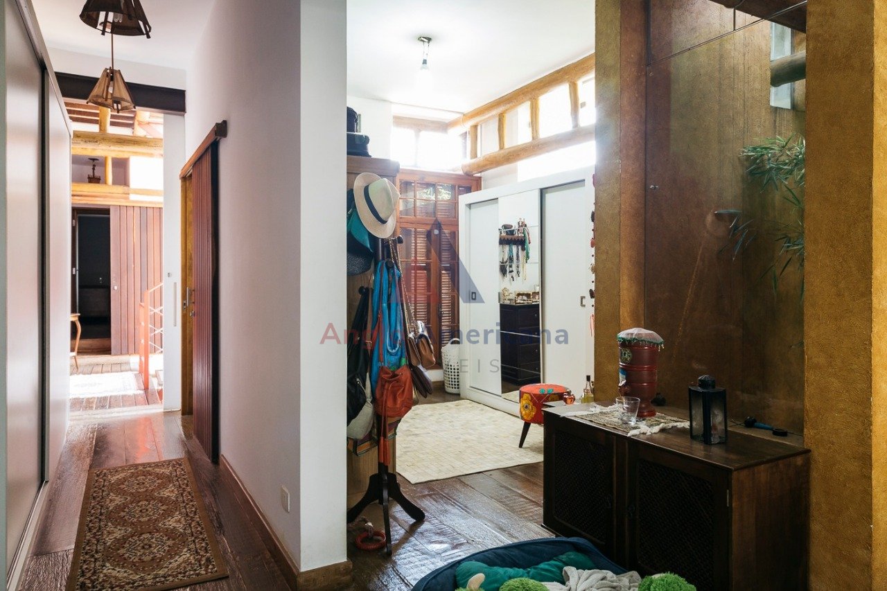Casa para venda em Vila Mariana