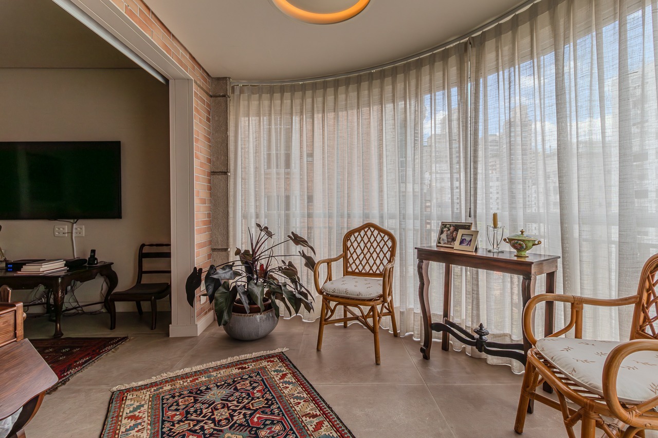 Apartamento Duplex para venda em Jardins (Cerqueira Cesar)
