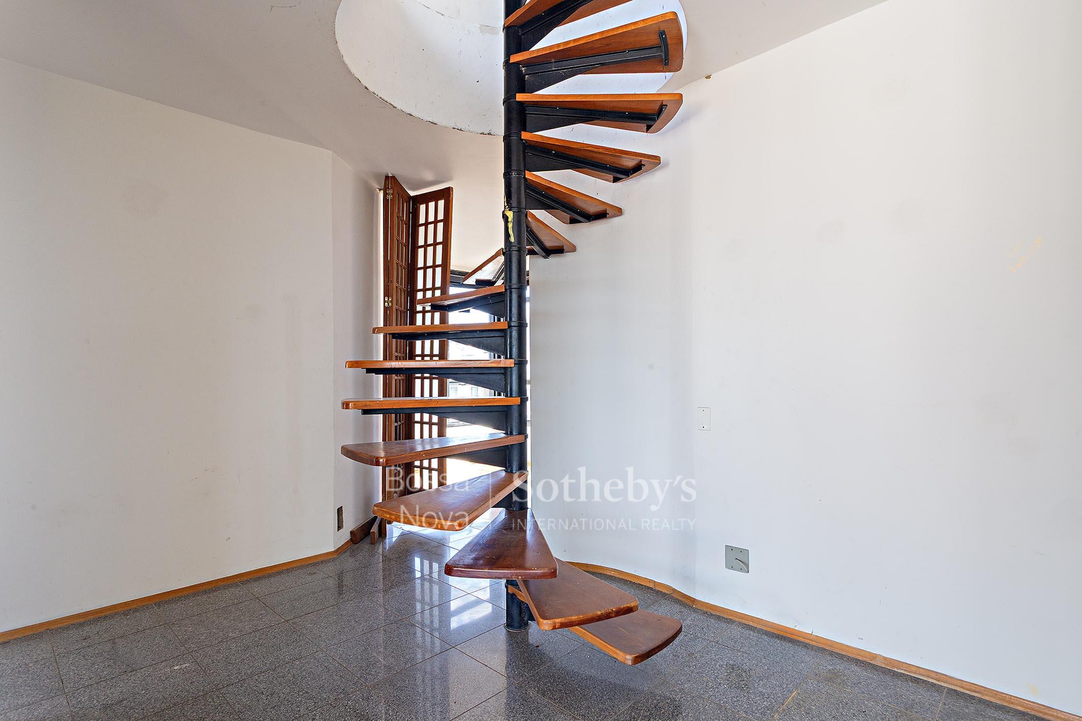 Cobertura Duplex para venda em Vila Madalena