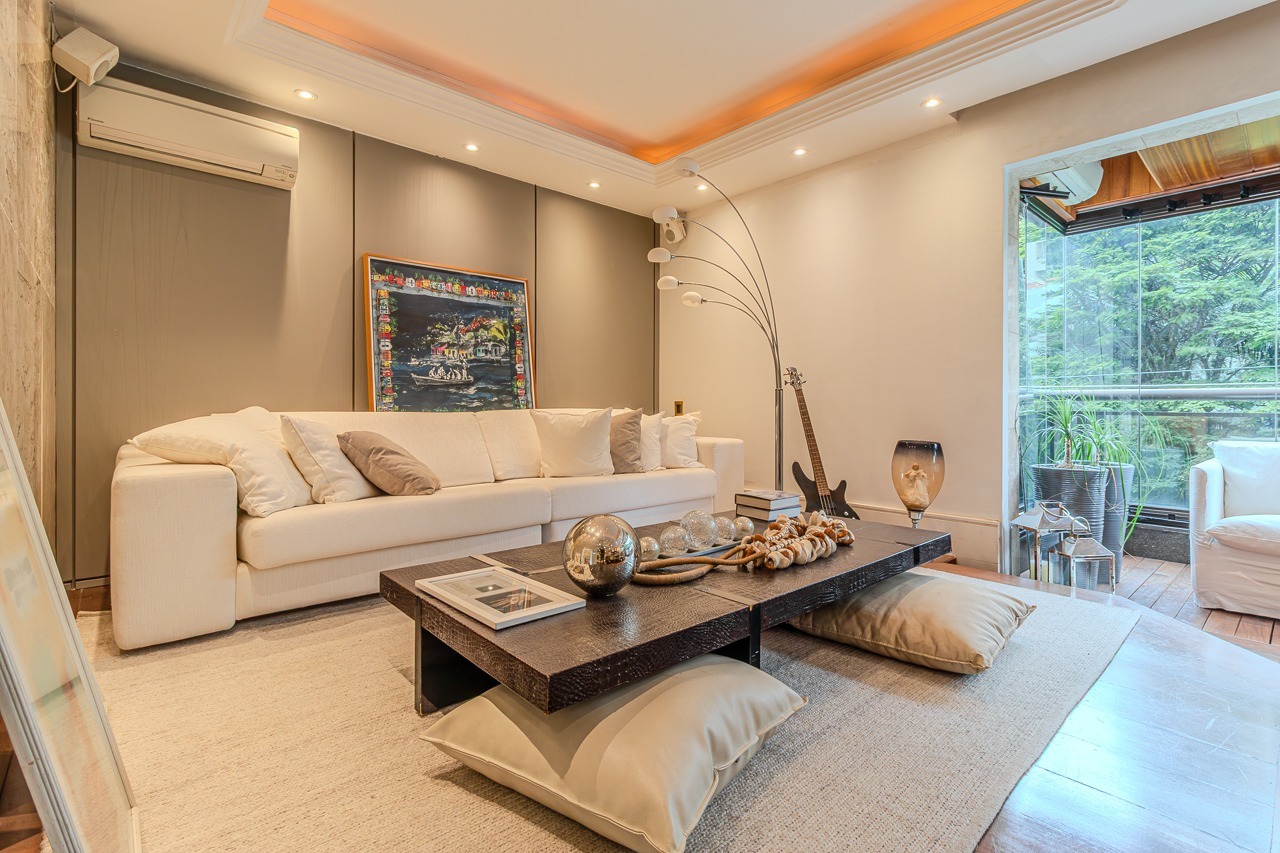 Apartamento para venda em Real Parque
