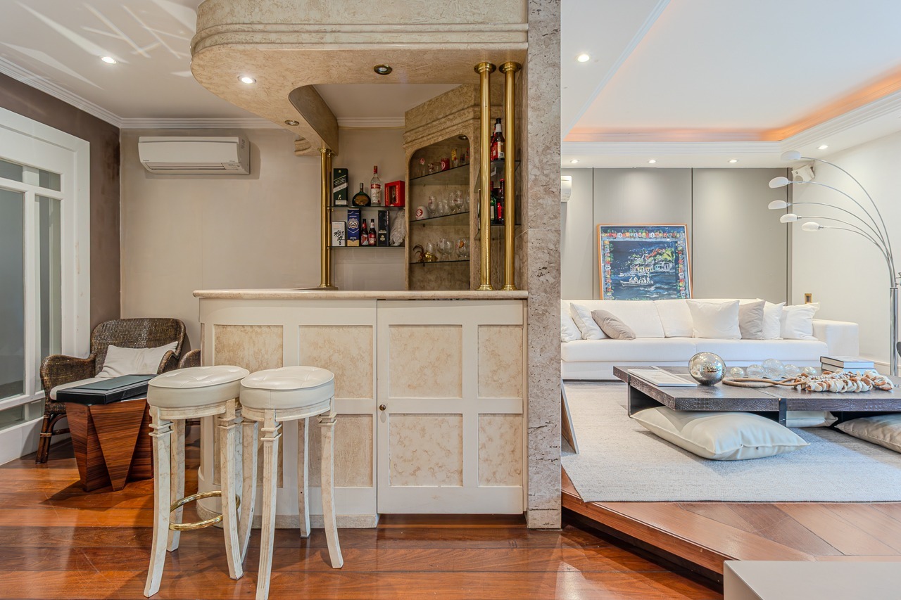Apartamento para venda em Real Parque