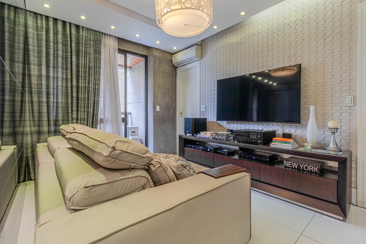 Apartamento para venda em Real Parque