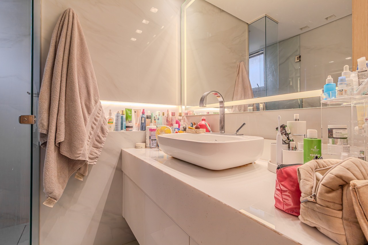 Apartamento para venda em Real Parque