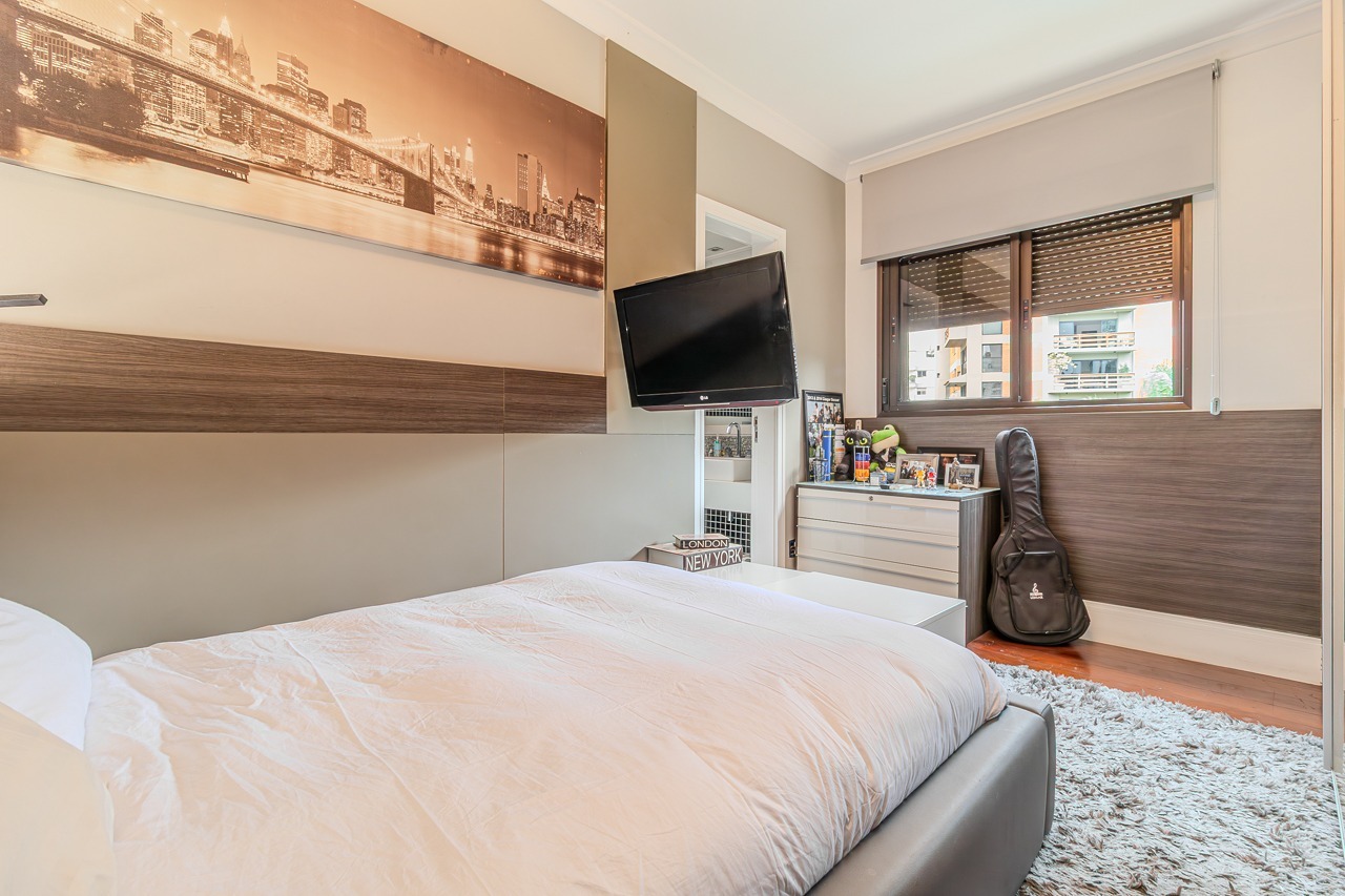Apartamento para venda em Real Parque