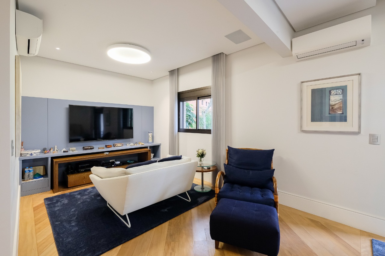 Apartamento para venda em Moema