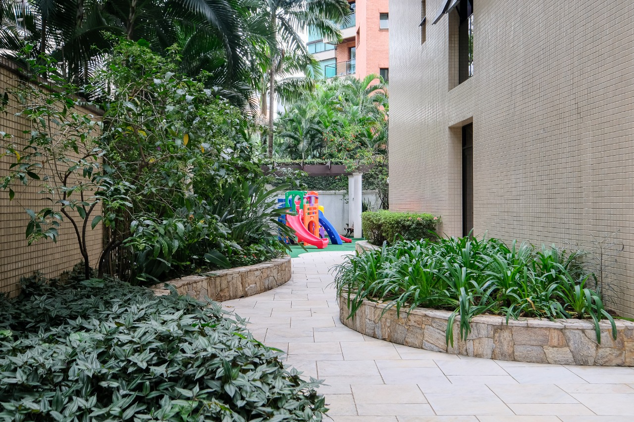 Apartamento para venda em Moema