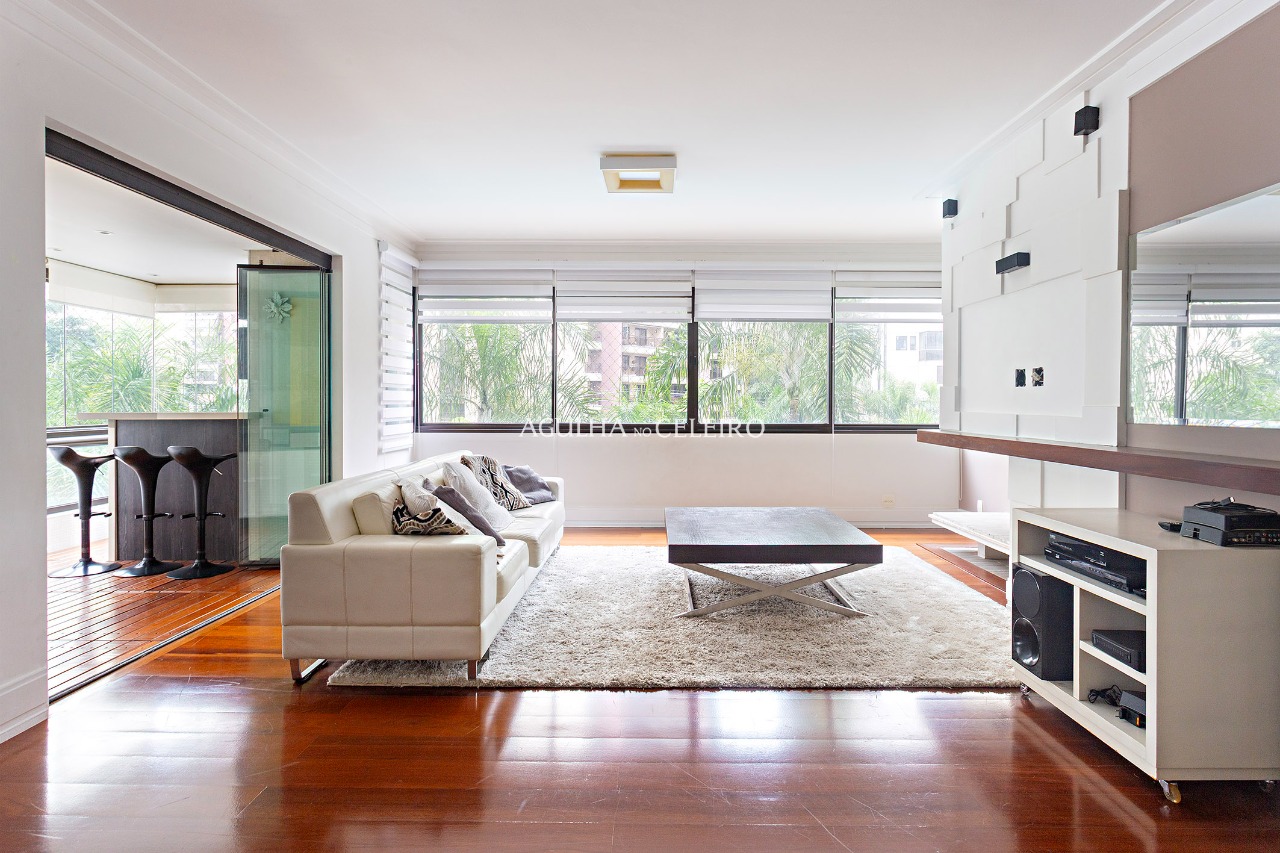 Apartamento para venda em Moema