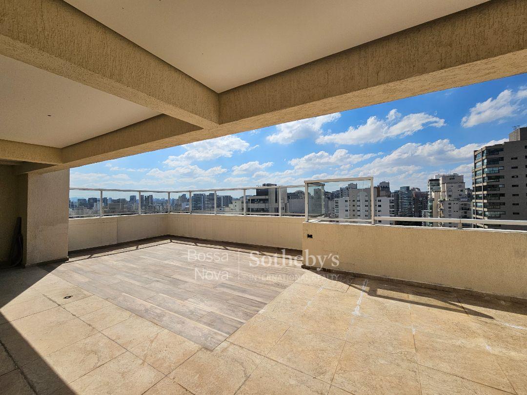 Cobertura Duplex para venda em Moema
