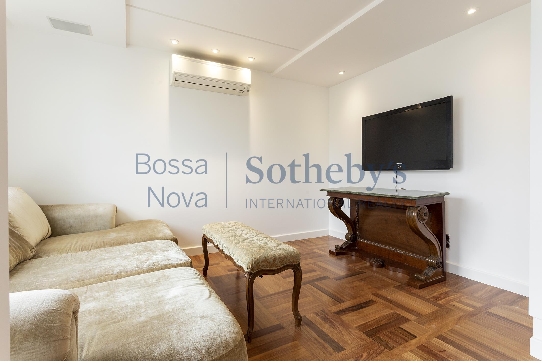Apartamento para locação em Moema