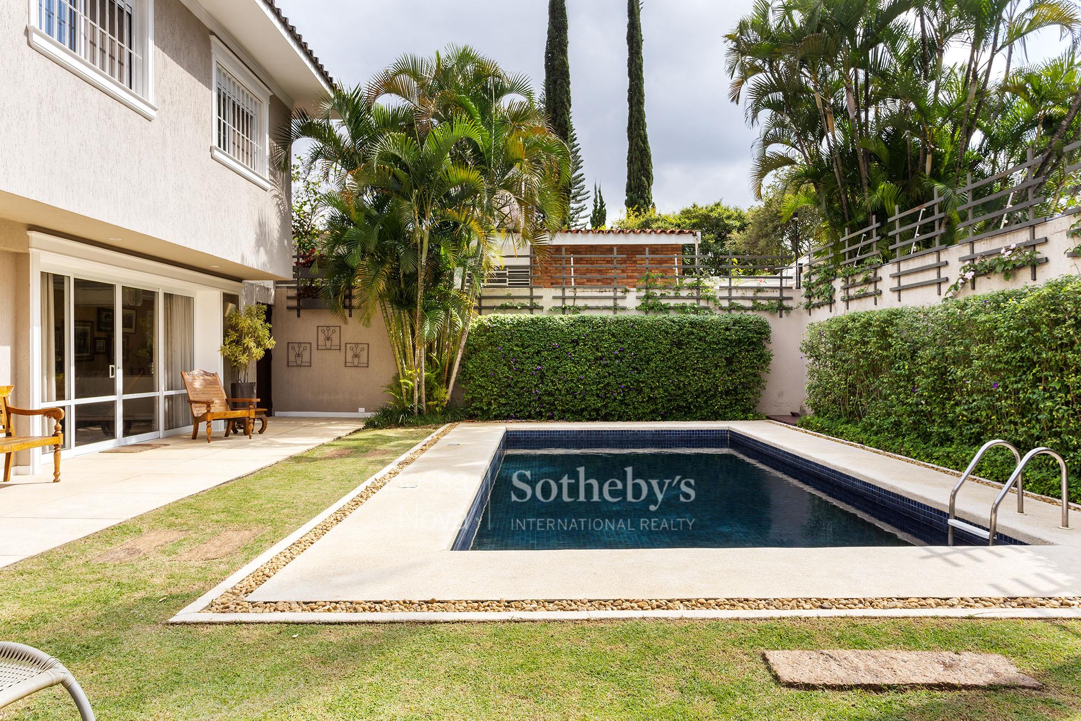 Casa para venda em Alto de Pinheiros
