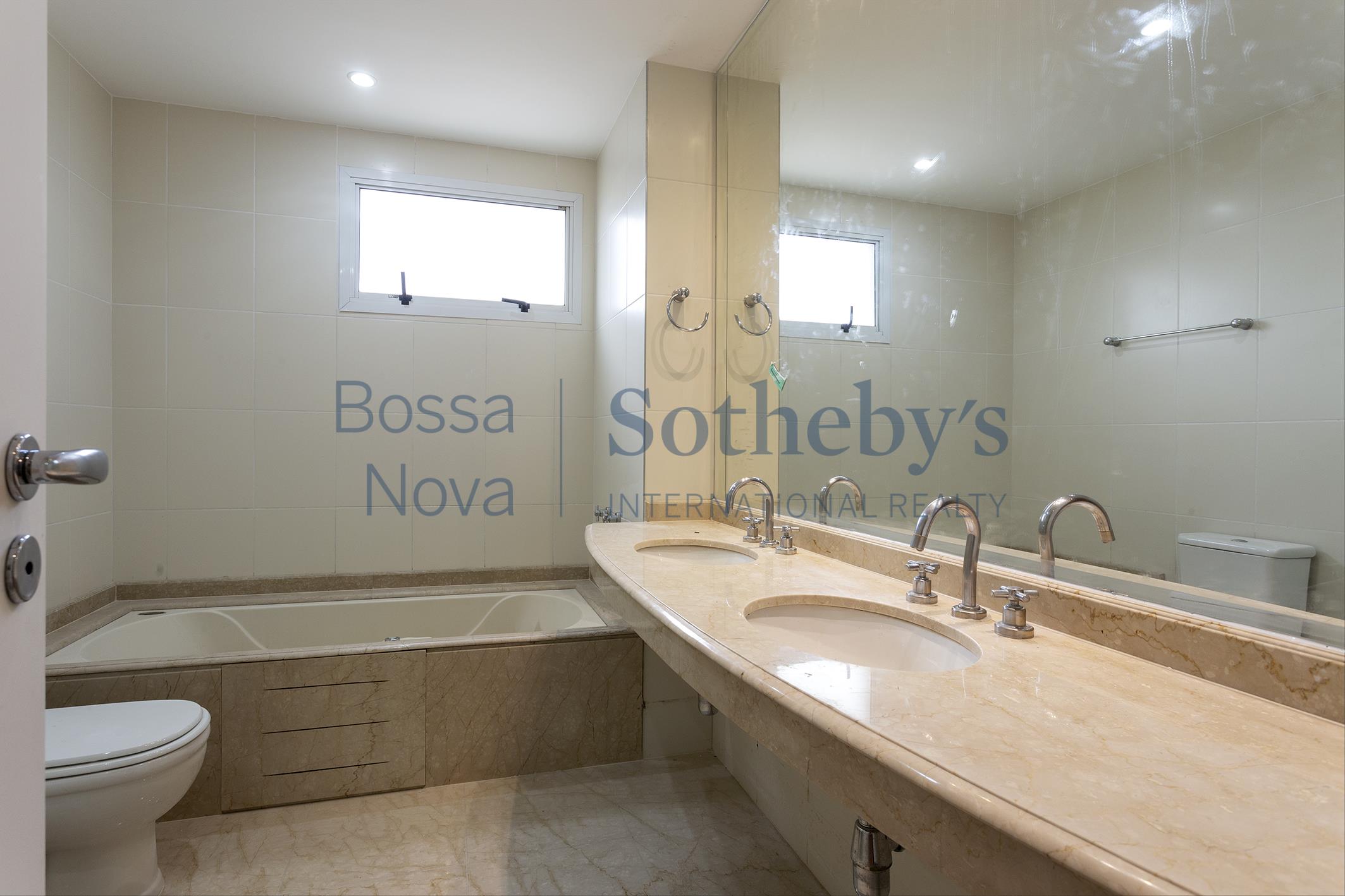 Apartamento para locação em Moema