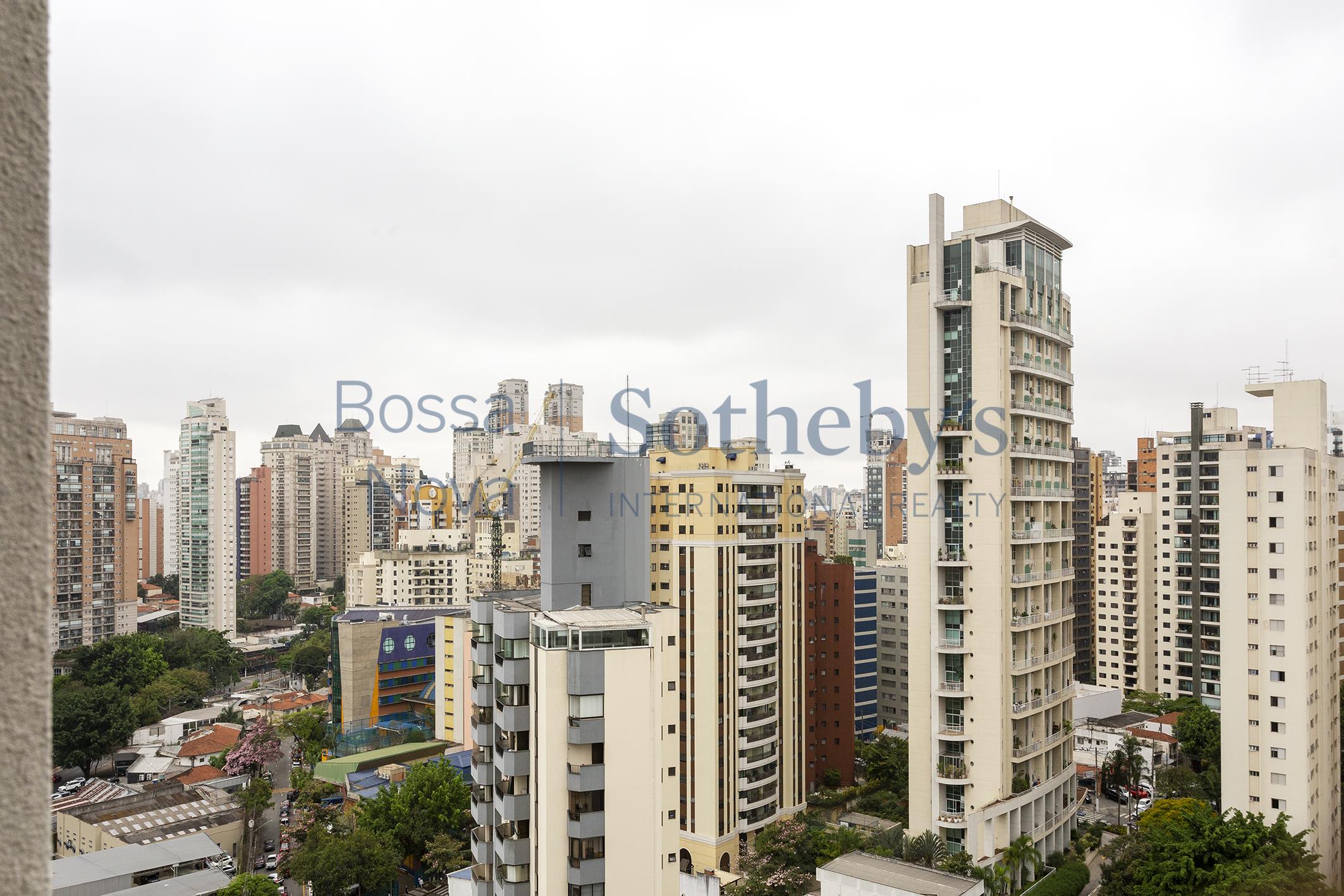 Apartamento para locação em Moema
