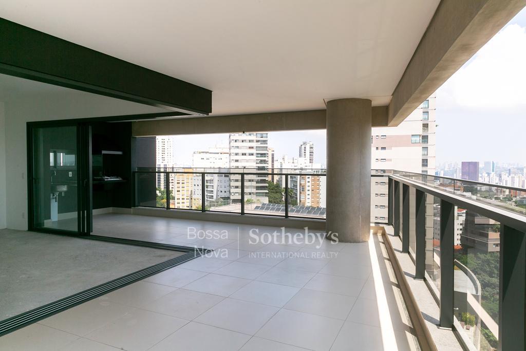 Apartamento com varanda gourmet e lazer completo próximo ao metrô Vila Madalena