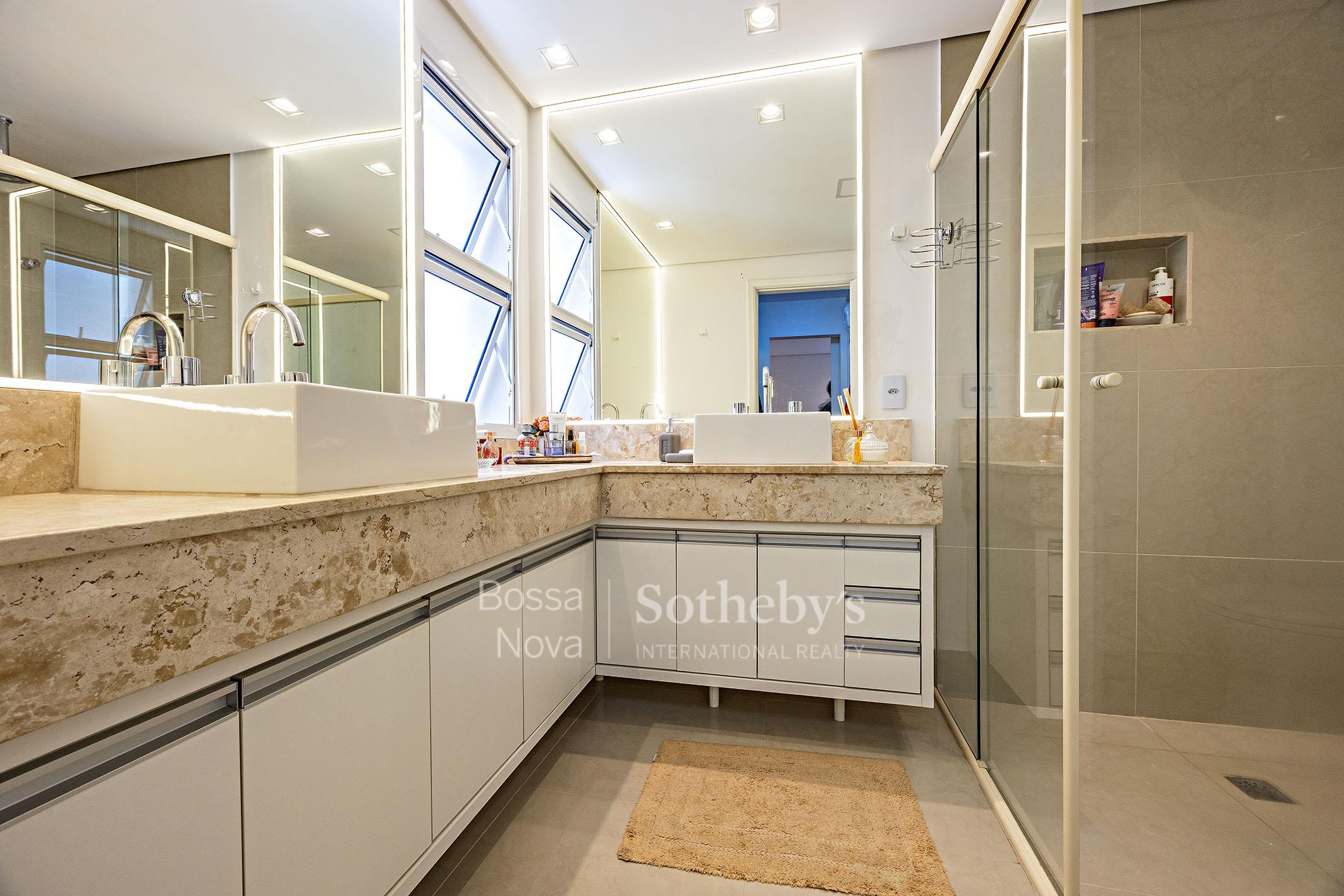 Apartamento para venda em Moema