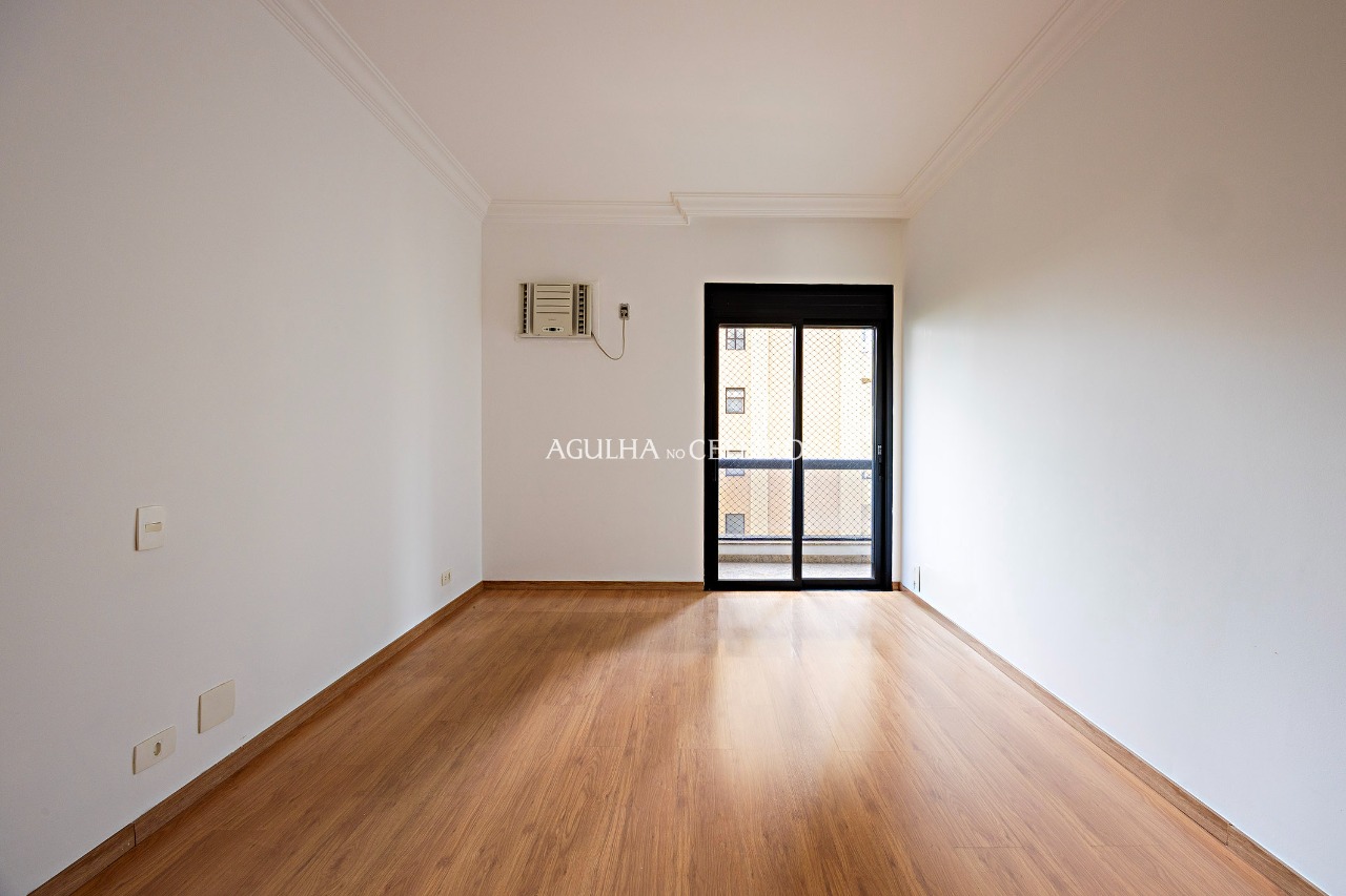 Apartamento para venda em Moema