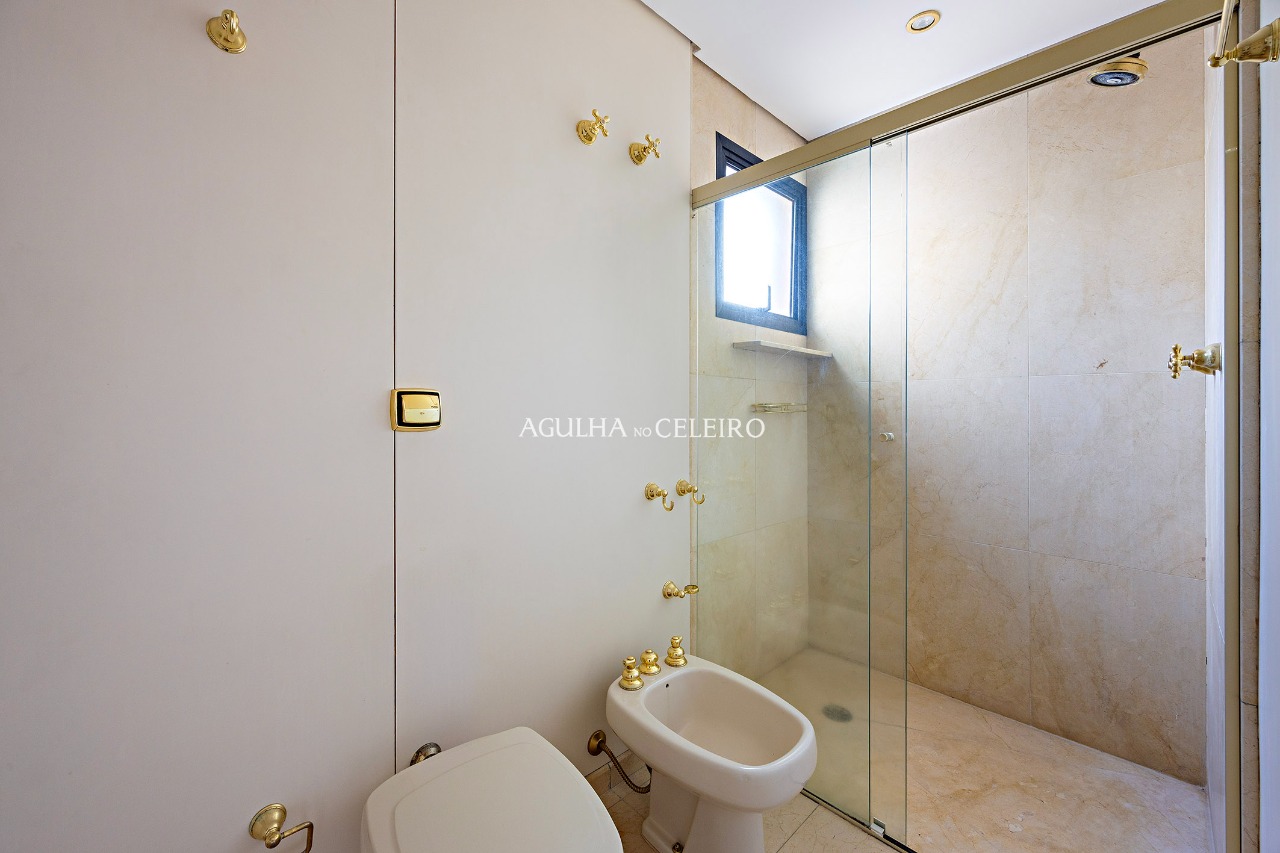 Apartamento para venda em Moema