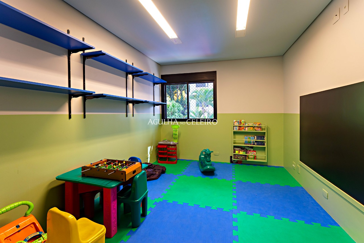Apartamento para venda em Moema