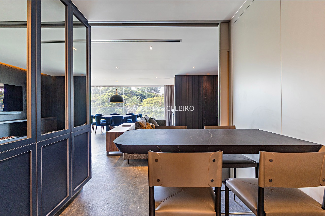 Apartamento para venda em Moema