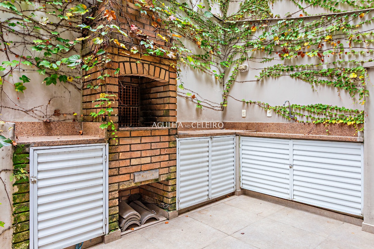 Casa De Vila para venda em Jardim Paulista