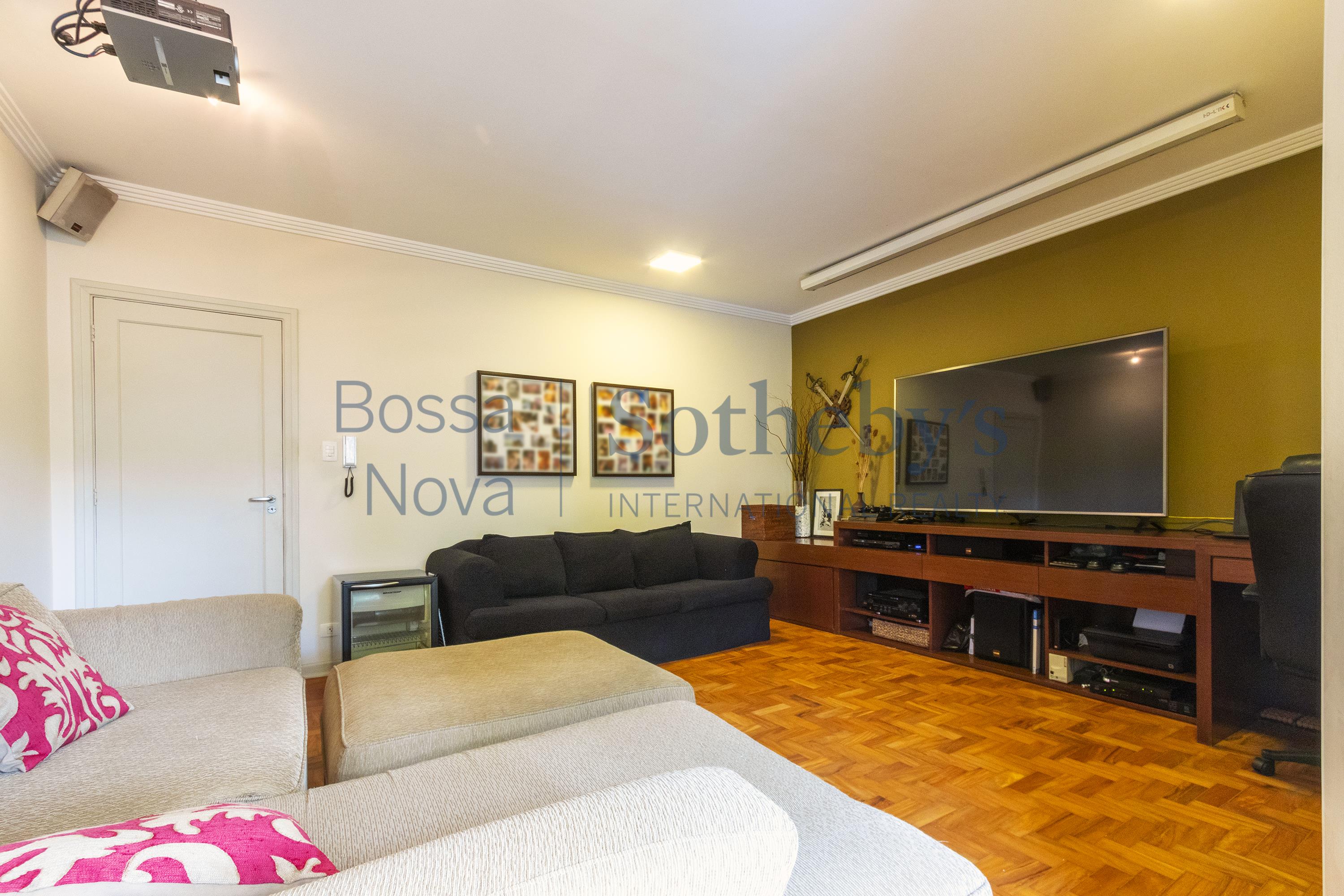 Casa para locação em Jardim Paulistano