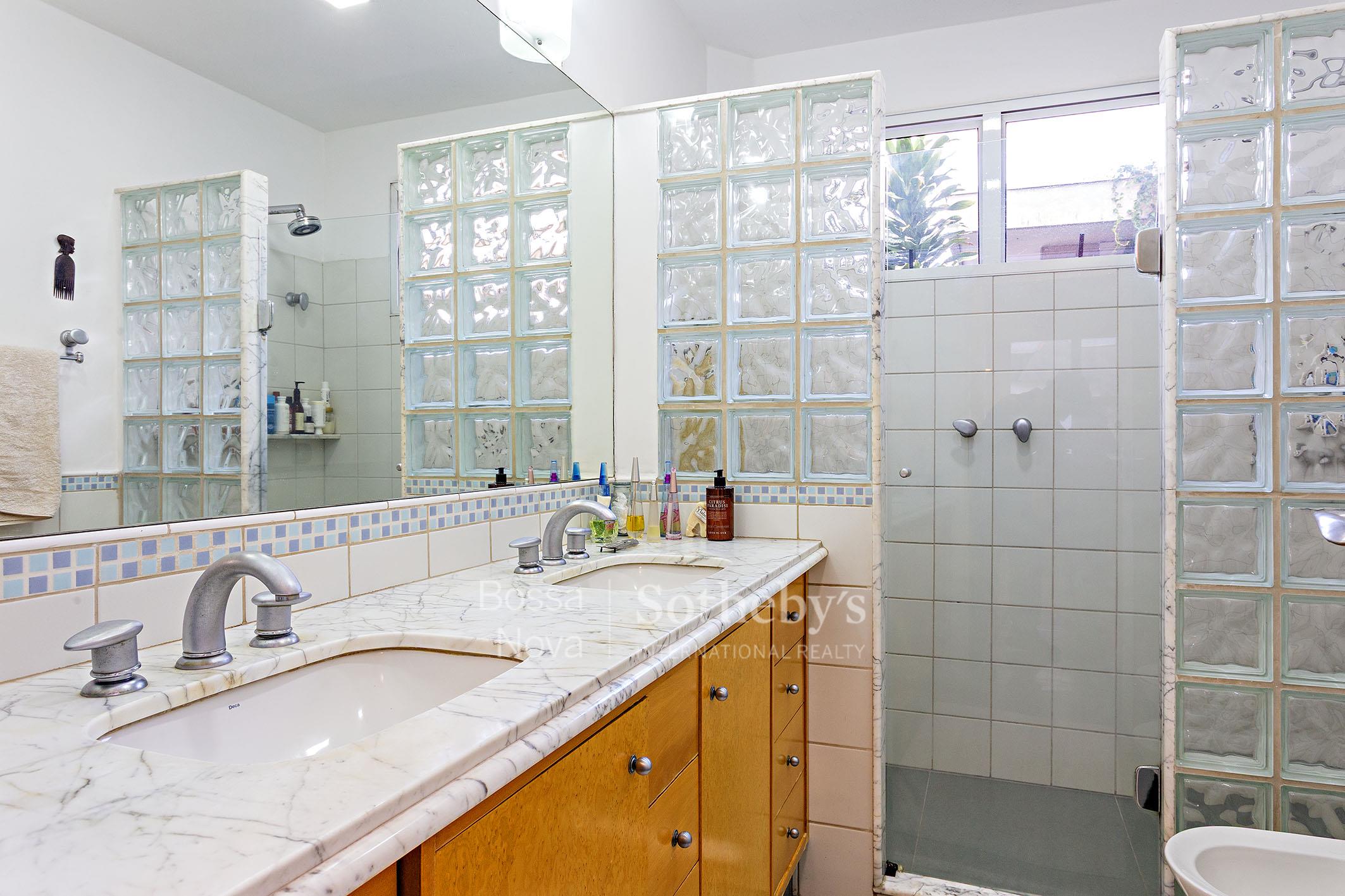 Casa para venda em Alto de Pinheiros