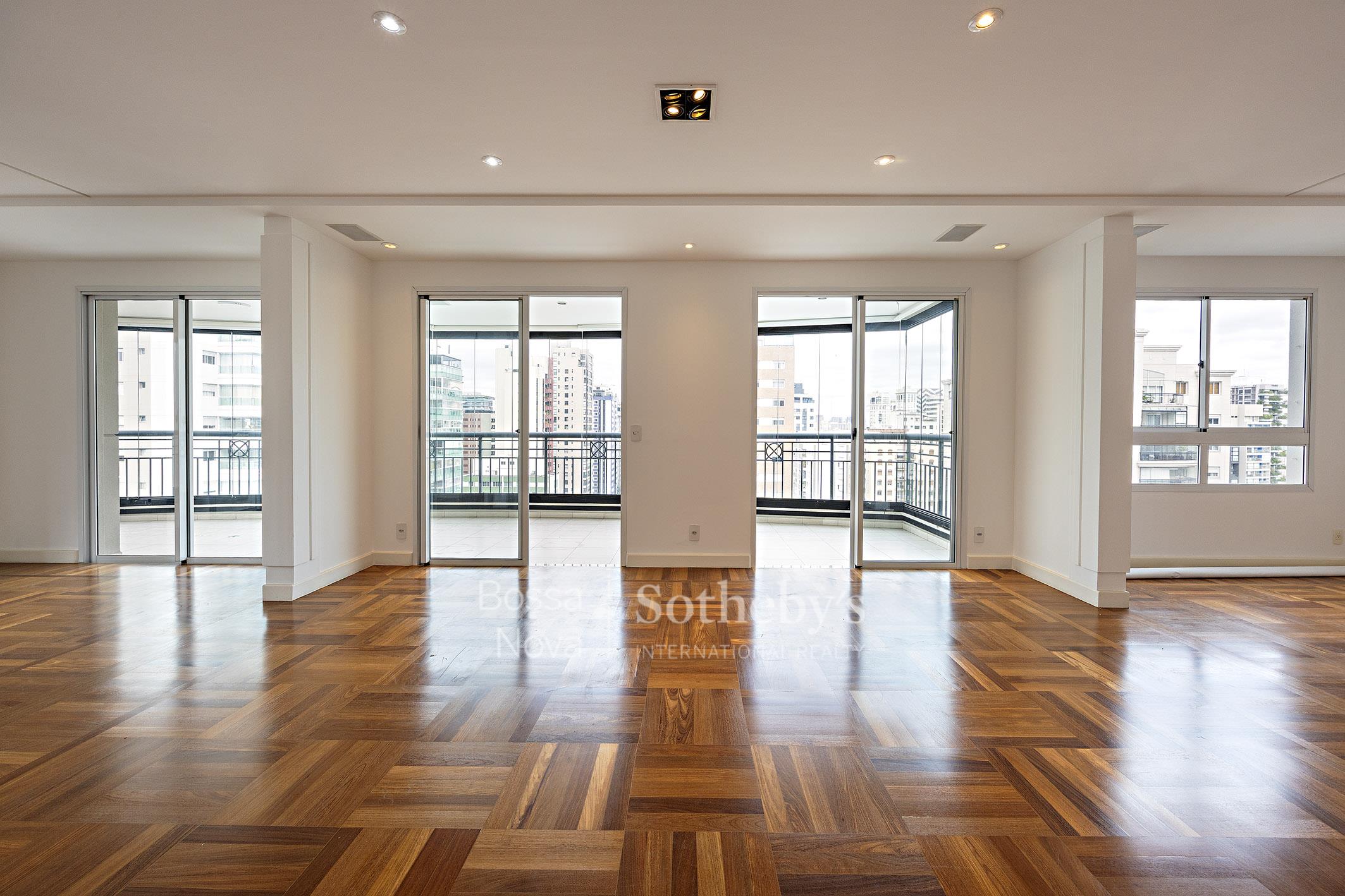 Apartamento para locação em Moema