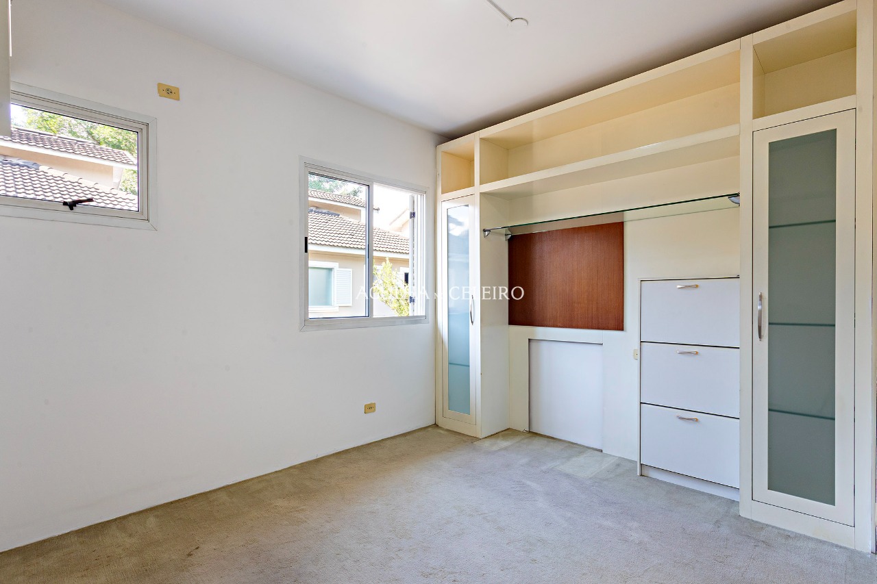 Casa Em Condomínio para venda em Alto de Pinheiros
