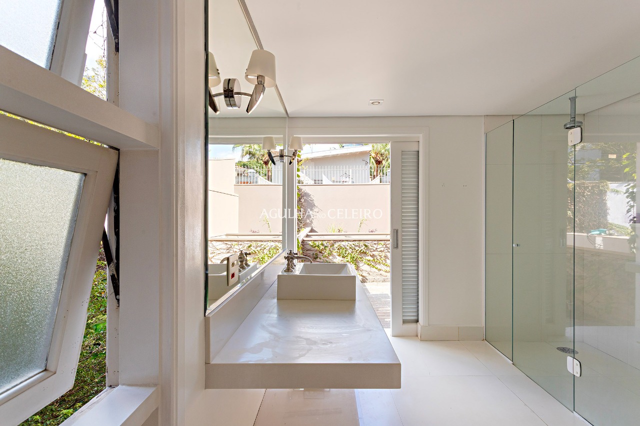 Casa para locação em Jardim Paulistano