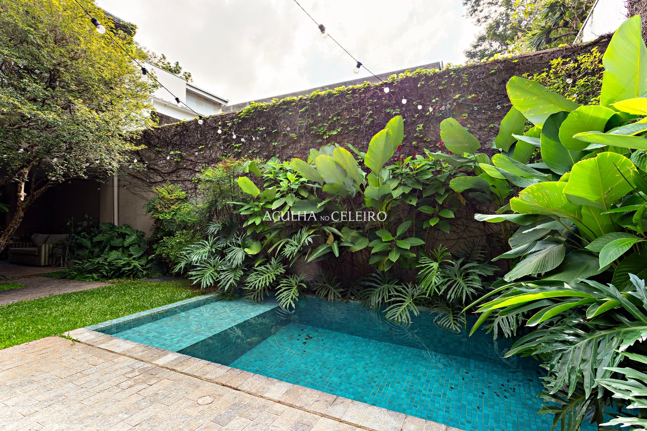 Casa para locação em Jardim Paulistano