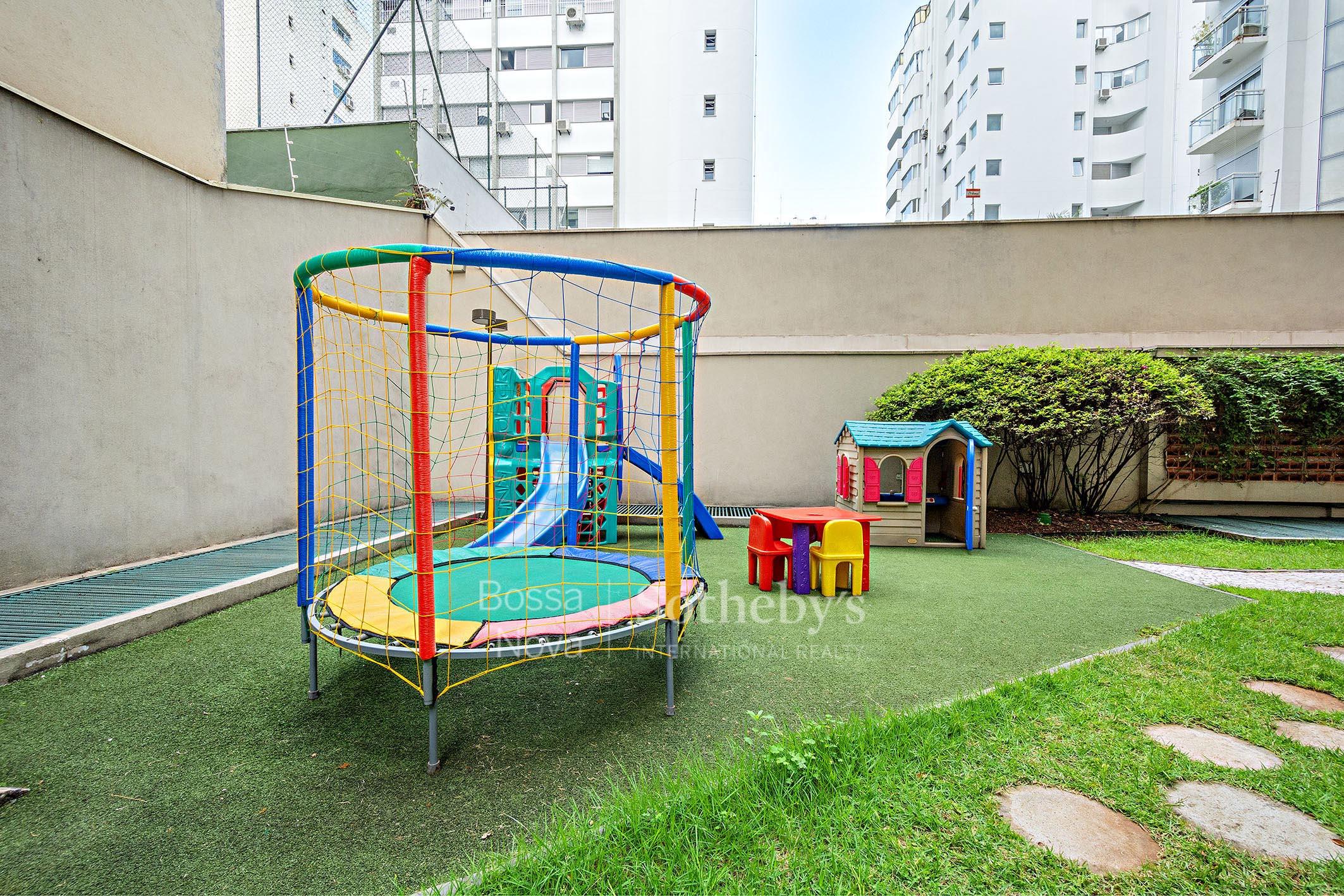 Cobertura Triplex para venda em Vila Nova Conceição