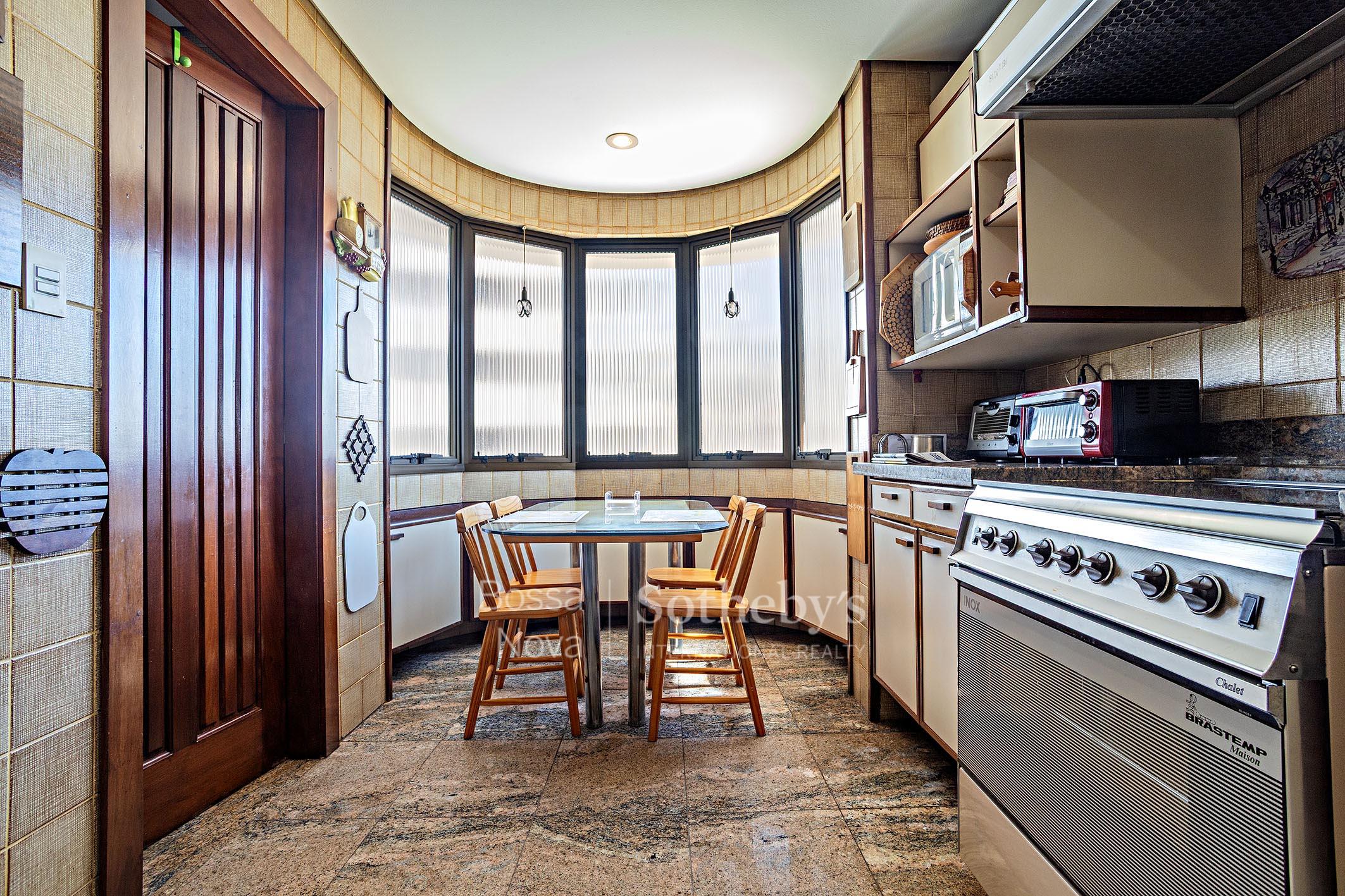 Apartamento para venda em Real Parque